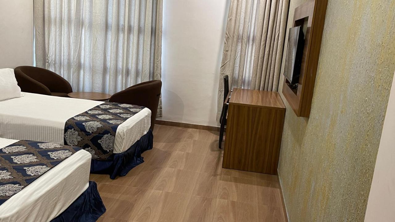 Heaven 7 Hotel & Resort Himatnagar Экстерьер фото