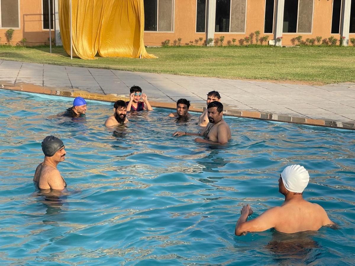 Heaven 7 Hotel & Resort Himatnagar Экстерьер фото